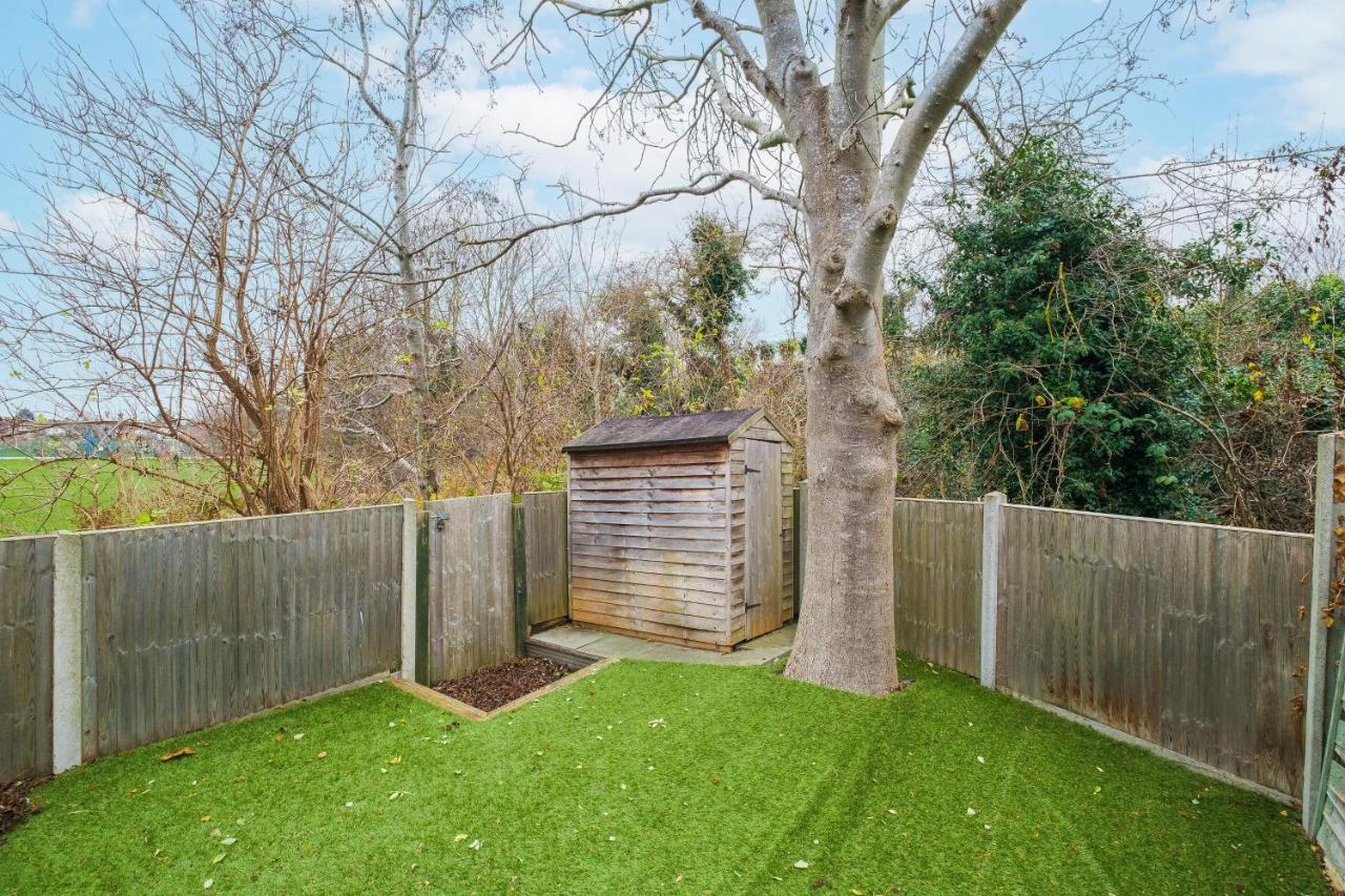 Beautiful 3 Bed House With Amazing Views In Dartford, Kent Apartment Exterior photo