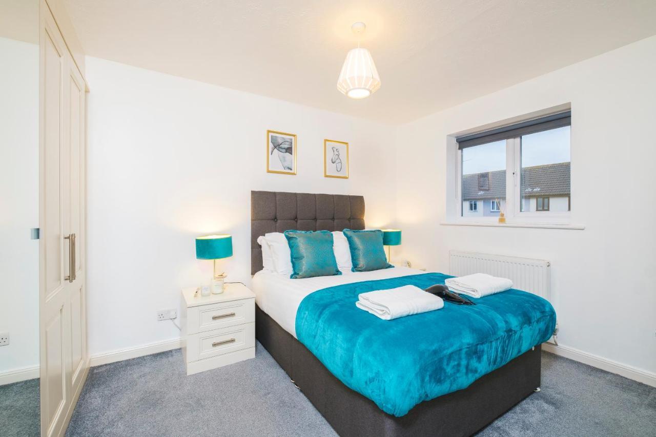 Beautiful 3 Bed House With Amazing Views In Dartford, Kent Apartment Exterior photo